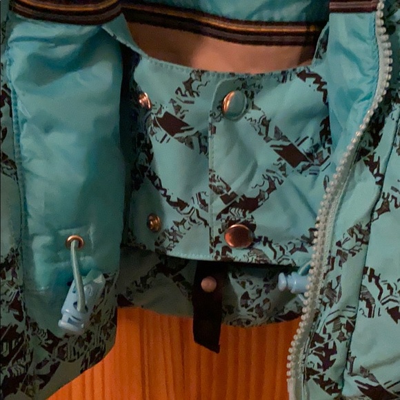 Burton Jacket - Picture 6 of 7